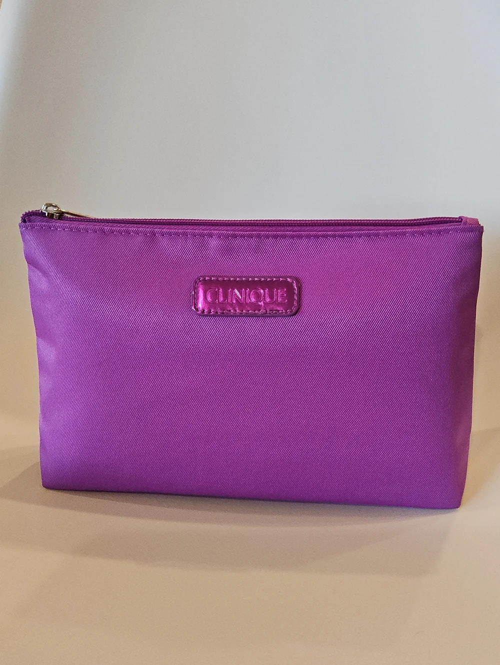 Clinique Purple/Pink Cosmetic Pouch